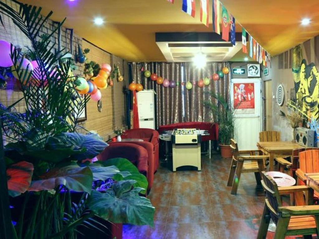 Xi'An The Facebook Youth Hostel Exterior photo
